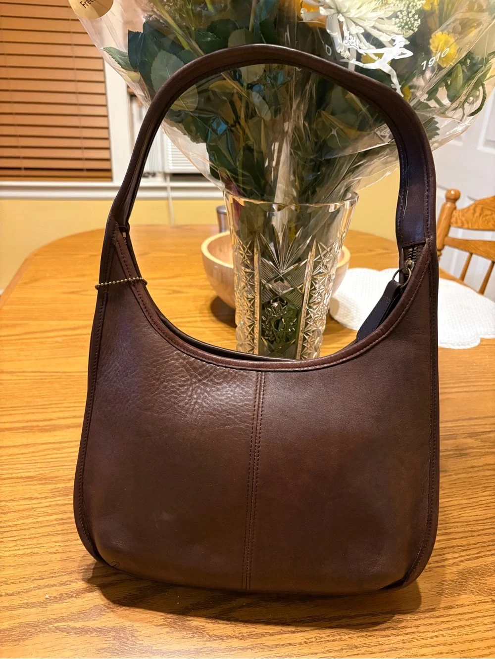 Vintage Coach Large Ergo 9025 Mahogany Brown Leather Shoulder Bag 1998